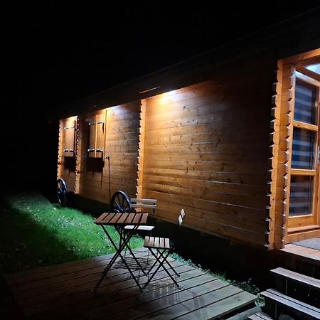 Roulotte La Boheme Est Son Spa En Baie De Somme Arrest 外观 照片