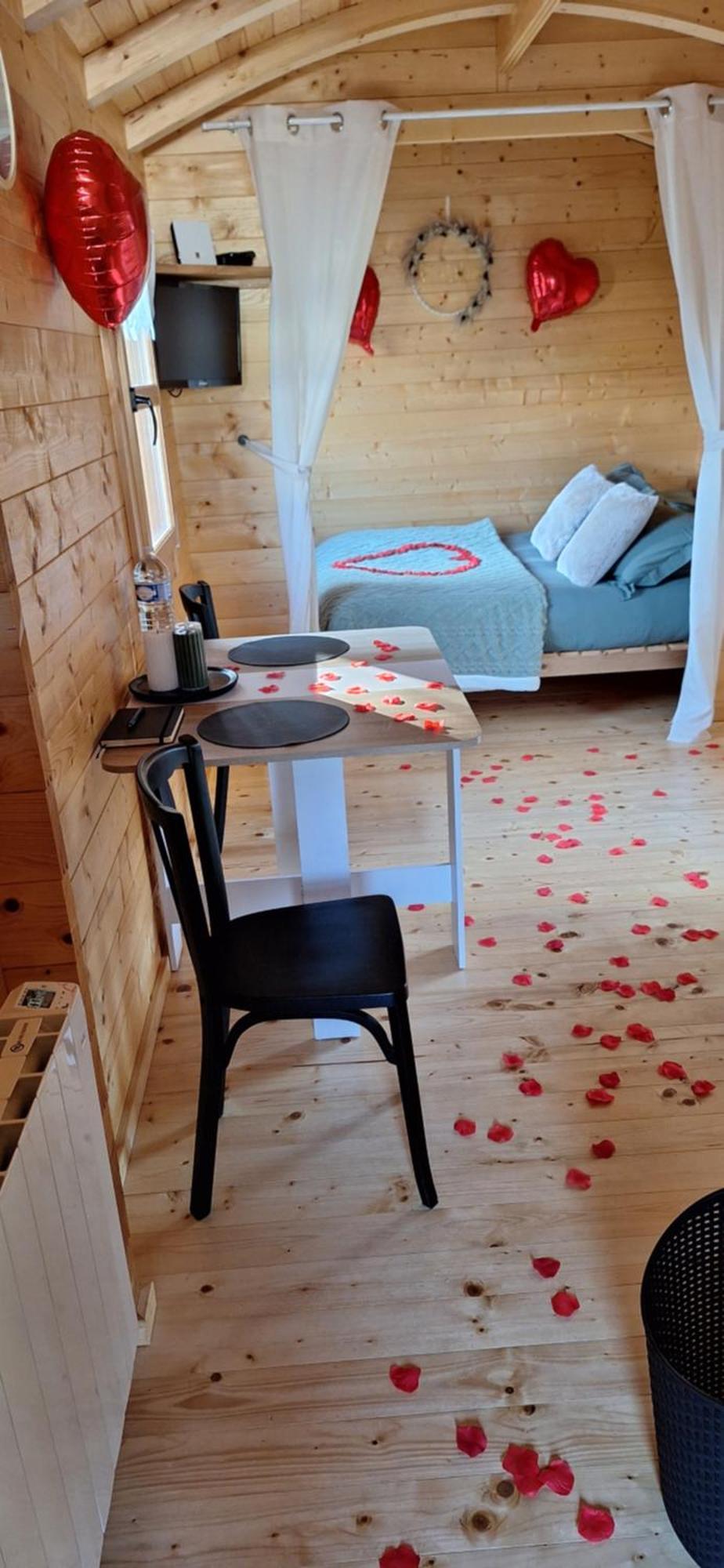 Roulotte La Boheme Est Son Spa En Baie De Somme Arrest 外观 照片